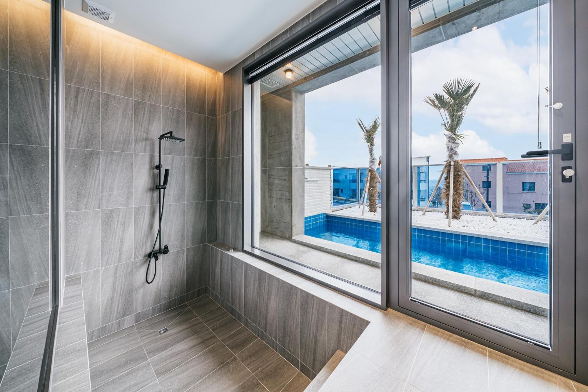 Ddosi Aewol Pool Villa Jeju Buitenkant foto