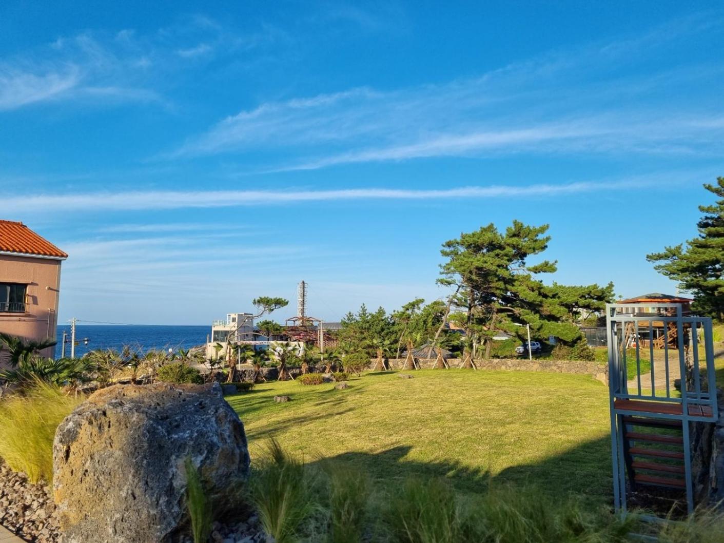 Ddosi Aewol Pool Villa Jeju Buitenkant foto